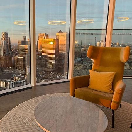 Luxury Modern 2 Bed Flat With Balcony And City View - Canary Wharf City Center 런던 외부 사진