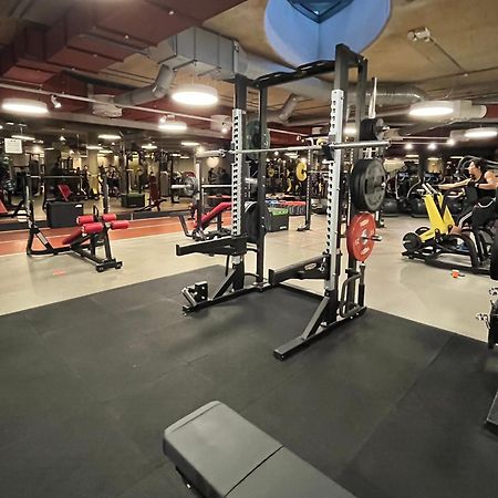 Luxury Modern 2 Bed Flat With Balcony And City View - Canary Wharf City Center 런던 외부 사진